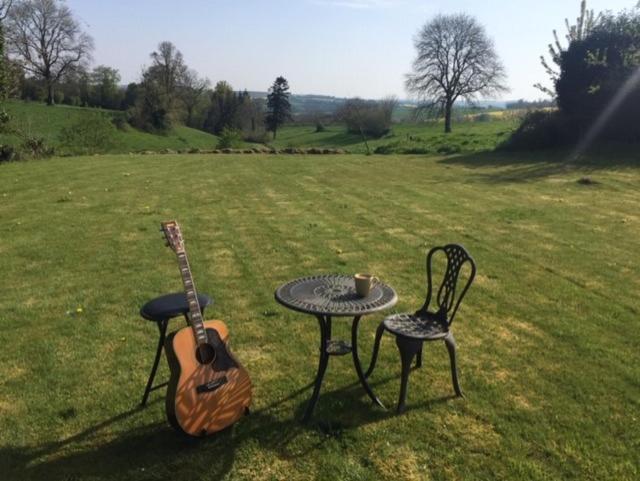 Saint-Georges-D'Aunay Chez Thomas 7 Route Du Monde Ancien Bed & Breakfast エクステリア 写真