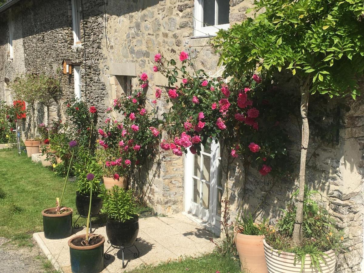 Saint-Georges-D'Aunay Chez Thomas 7 Route Du Monde Ancien Bed & Breakfast エクステリア 写真